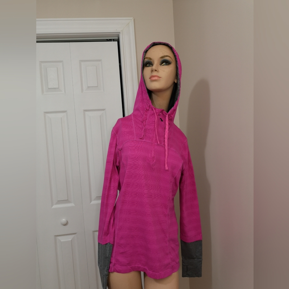 MPG Sport Performance Hoodie – Size Large Pink and Gray